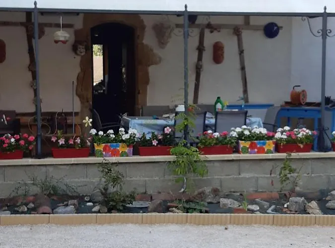 Couette-café Double Avec Piscine Et Jacuzzi Bernadets-Debat